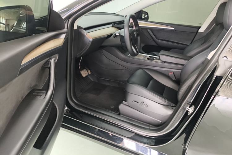 Used Tesla Model Y 2022 Revised Version Rear-Wheel Drive Driver Seat
