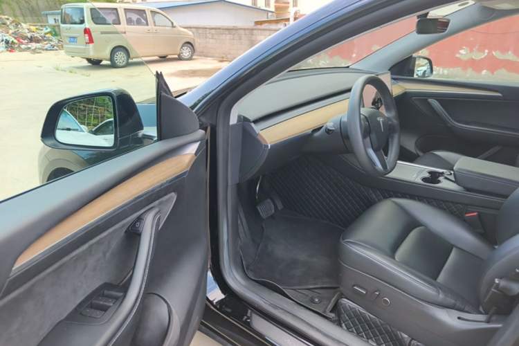 Used Tesla Model Y 2022 Revised Version Rear-Wheel Drive Driver Seat