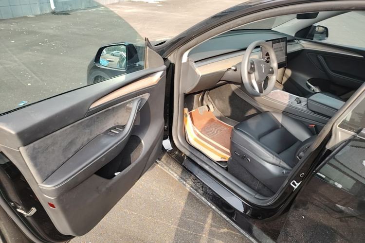 Used Tesla Model Y 2022 Revised Version Rear-Wheel Drive Driver Seat