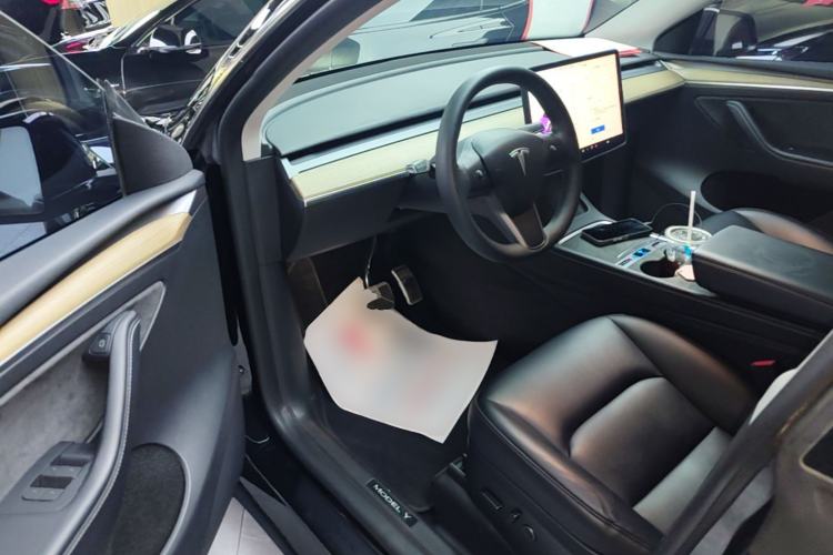 Used Tesla Model Y 2022 Revised Version Rear-Wheel Drive Driver Seat