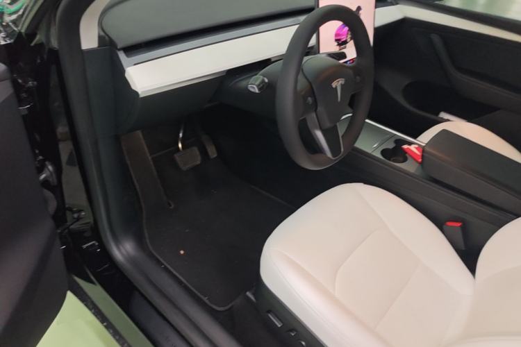Used Tesla Model Y 2022 Revised Version Long-Range All-Wheel Drive Driver Seat