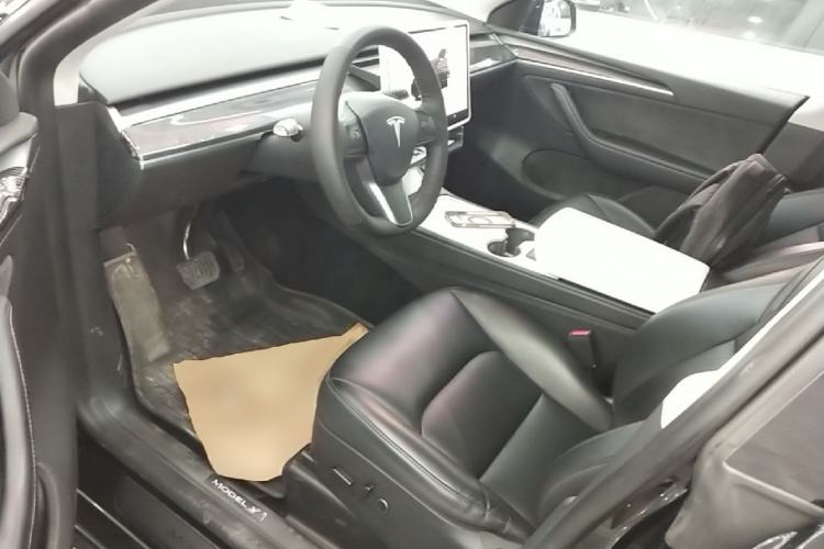 Used Tesla Model Y 2022 Revised Version Rear-Wheel Drive Driver Seat