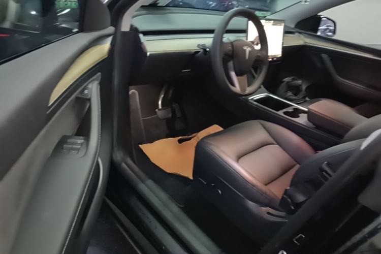 Used Tesla Model Y 2022 Revised Version Rear-Wheel Drive Driver Seat
