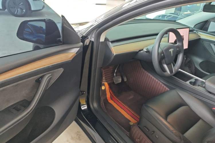 Used Tesla Model Y 2022 Revised Version Rear-Wheel Drive Driver Seat