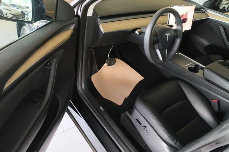 Used Tesla Model Y 2022 Revised Version Rear-Wheel Drive Driver Seat