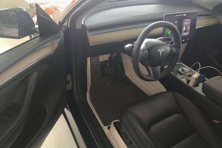 Used Tesla Model Y 2022 Revised Version Rear-Wheel Drive Driver Seat