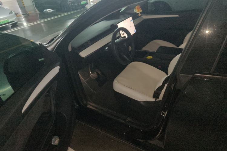 Used Tesla Model Y 2022 Revised Version Rear-Wheel Drive Driver Seat