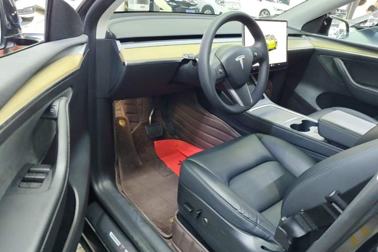 Used Tesla Model Y 2022 Revised Version Rear-Wheel Drive Driver Seat