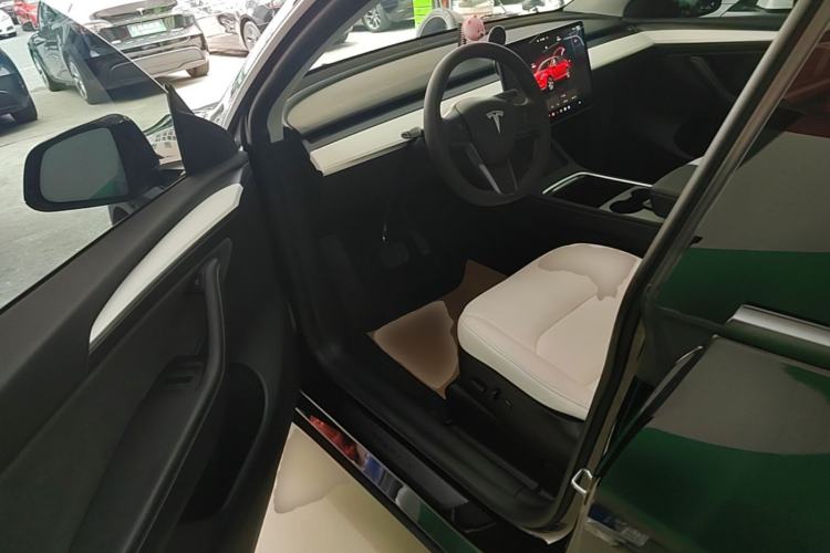 Used Tesla Model Y 2022 Revised Version Rear-Wheel Drive Driver Seat