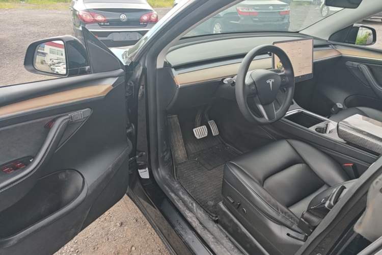 Used Tesla Model Y 2022 Performance High-Performance All-Wheel-Drive Version Driver Seat