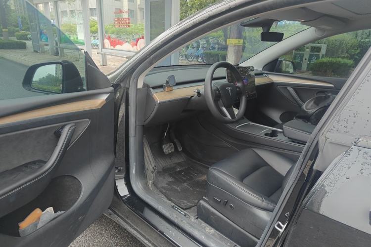 Used Tesla Model Y 2022 Revised Version Rear-Wheel Drive Driver Seat
