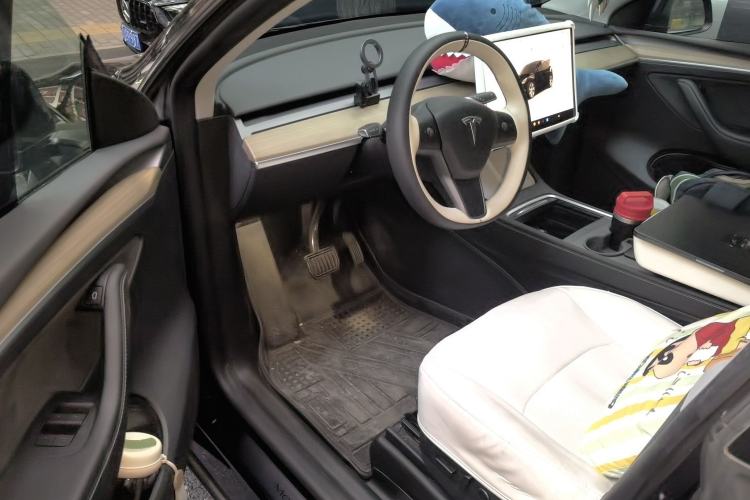 Used Tesla Model Y 2022 Revised Version Long-Range All-Wheel Drive Driver Seat