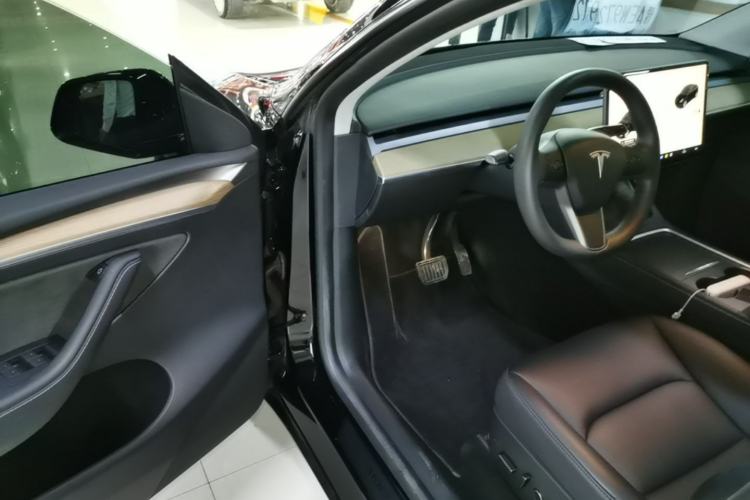 Used Tesla Model Y 2022 Revised Version Rear-Wheel Drive Driver Seat