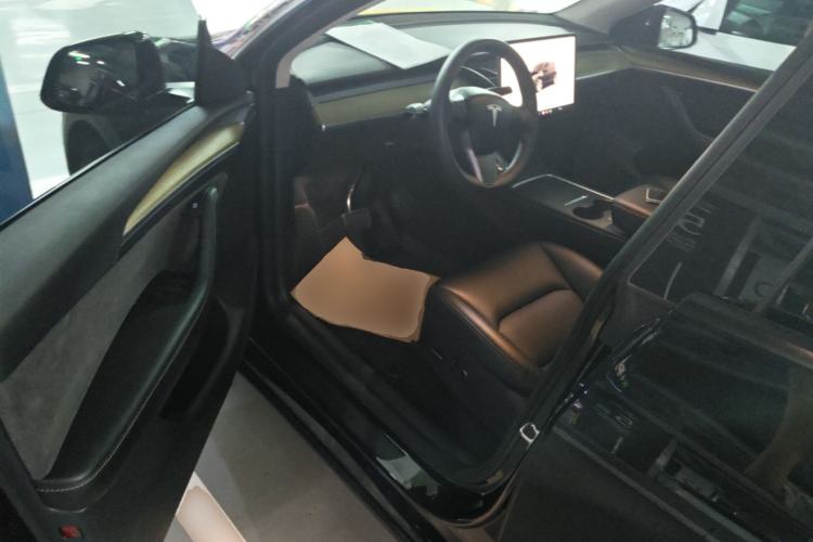 Used Tesla Model Y 2022 Revised Version Rear-Wheel Drive Driver Seat