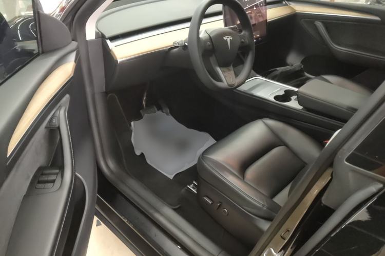 Used Tesla Model Y 2022 Revised Version Long-Range All-Wheel Drive Driver Seat