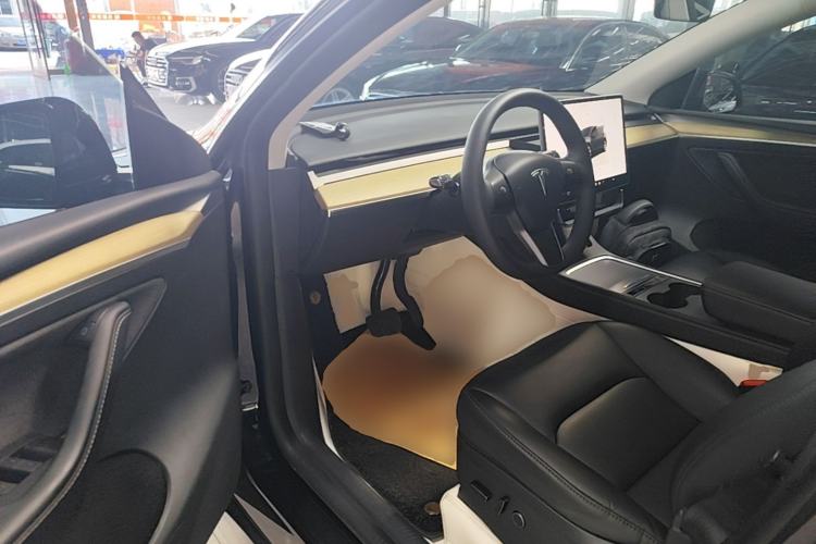 Used Tesla Model Y 2022 Revised Version Rear-Wheel Drive Driver Seat