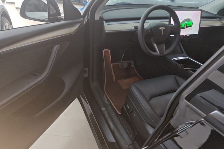 Used Tesla Model Y 2022 Revised Version Rear-Wheel Drive Driver Seat