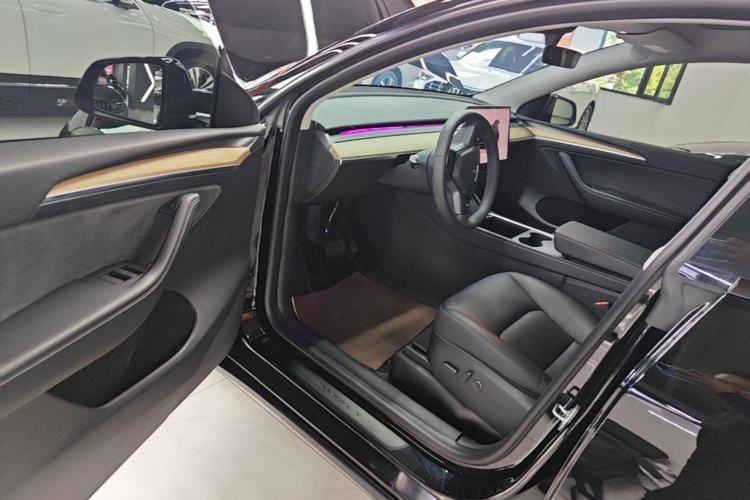 Used Tesla Model Y 2022 Revised Version Rear-Wheel Drive Driver Seat