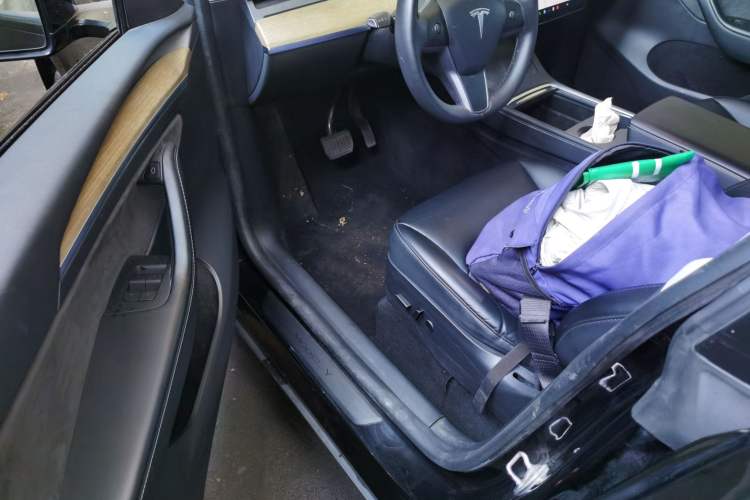 Used Tesla Model Y 2022 Revised Version Rear-Wheel Drive Driver Seat