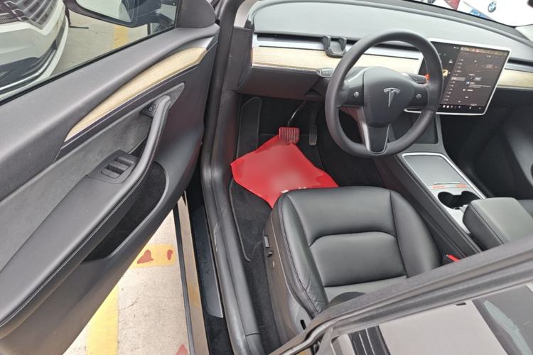 Used Tesla Model Y 2022 Revised Version Rear-Wheel Drive Driver Seat