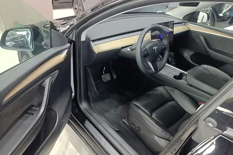 Used Tesla Model Y 2022 Revised Version Rear-Wheel Drive Driver Seat