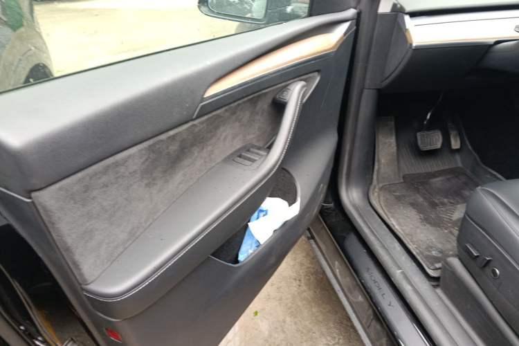 Used Tesla Model Y 2022 Revised Version Rear-Wheel Drive Driver Seat