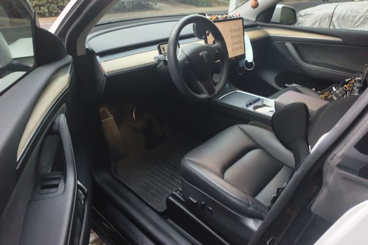 Used Tesla Model Y 2022 Revised Version Rear-Wheel Drive Driver Seat