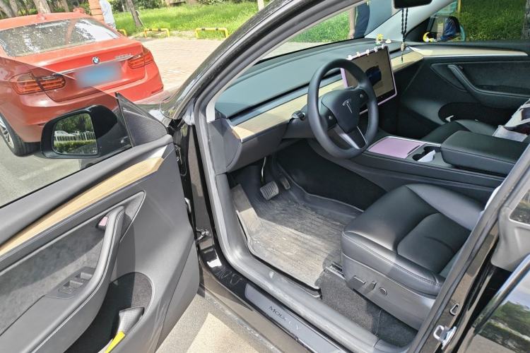 Used Tesla Model Y 2022 Revised Version Rear-Wheel Drive Driver Seat