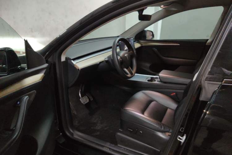Used Tesla Model Y 2022 Revised Version Rear-Wheel Drive Driver Seat