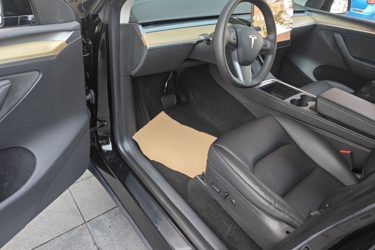Used Tesla Model Y 2022 Rear-Wheel-Drive Version Driver Seat