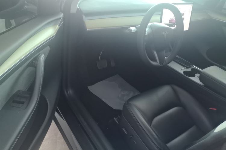 Used Tesla Model Y 2022 Revised Version Rear-Wheel Drive Driver Seat