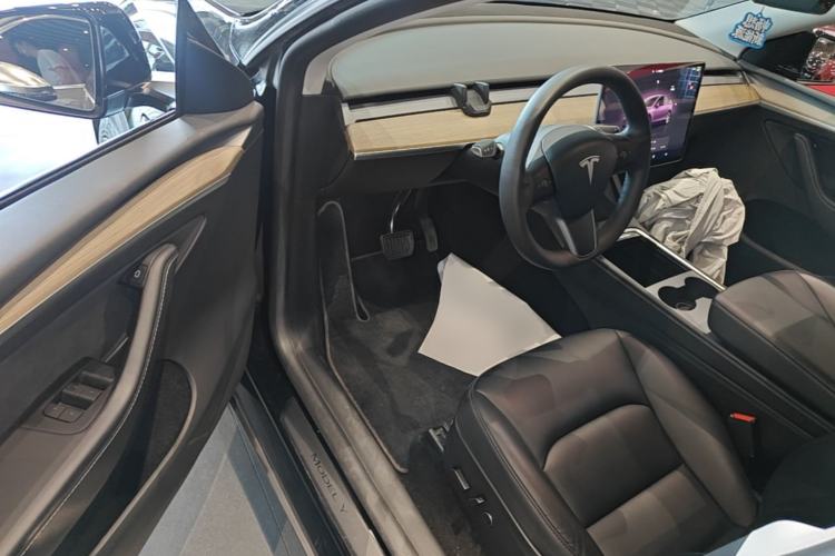 Used Tesla Model Y 2022 Revised Version Rear-Wheel Drive Driver Seat