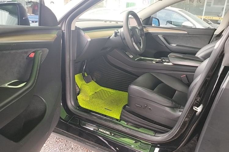 Used Tesla Model Y 2022 Revised Version Rear-Wheel Drive Driver Seat