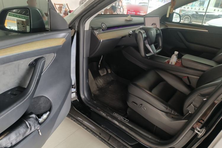 Used Tesla Model Y 2022 Revised Version Rear-Wheel Drive Driver Seat