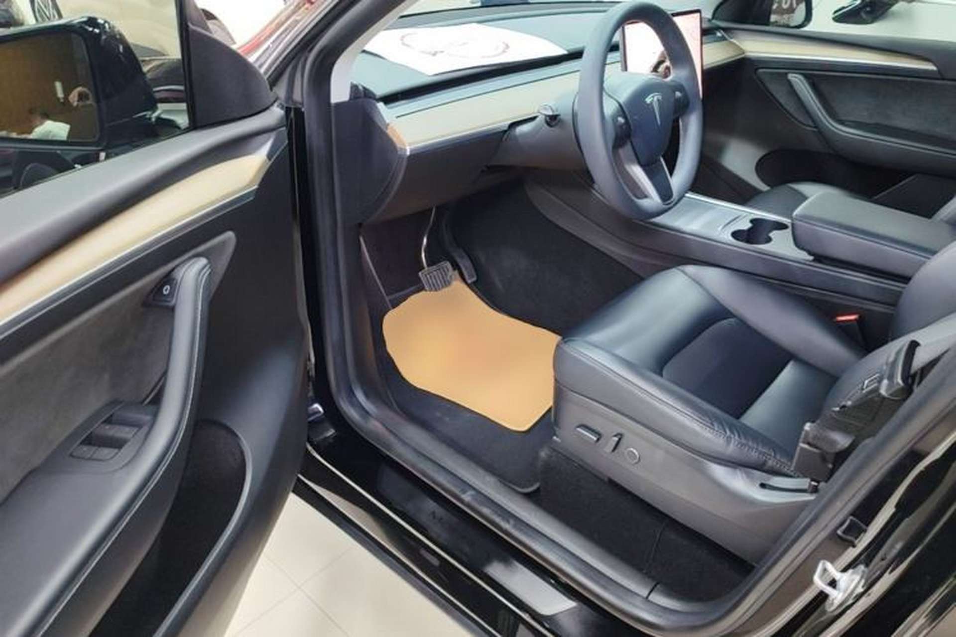 Used Tesla Model Y 2022 Revised Version Rear-Wheel Drive Driver Seat