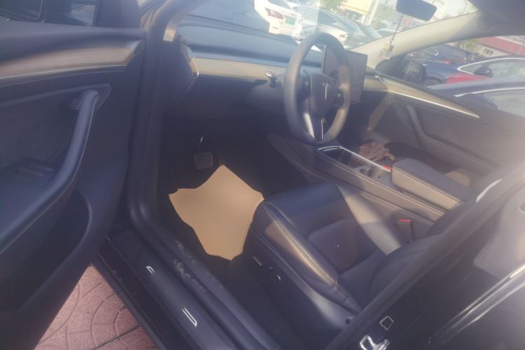Used Tesla Model Y 2022 Revised Version Rear-Wheel Drive Driver Seat