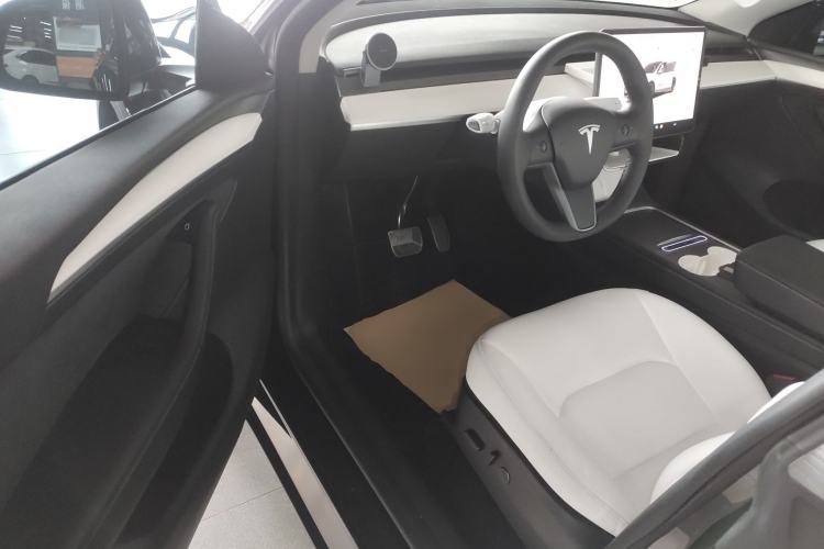 Used Tesla Model Y 2022 Revised Version Rear-Wheel Drive Driver Seat