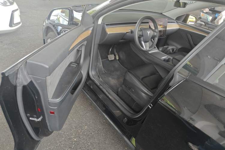 Used Tesla Model Y 2022 Revised Version Rear-Wheel Drive Driver Seat