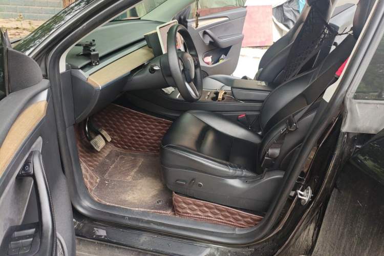 Used Tesla Model Y 2022 Revised Version Rear-Wheel Drive Driver Seat