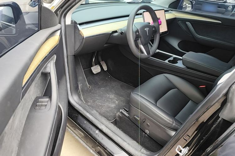Used Tesla Model Y 2022 Revised Version Rear-Wheel Drive Driver Seat