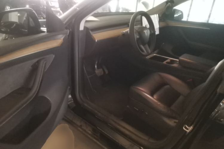 Used Tesla Model Y 2022 Revised Version Rear-Wheel Drive Driver Seat