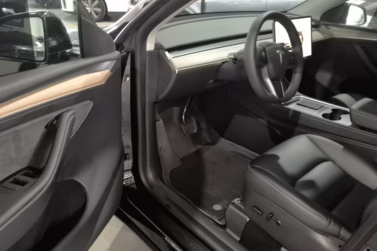 Used Tesla Model Y 2022 Revised Version Rear-Wheel Drive Driver Seat
