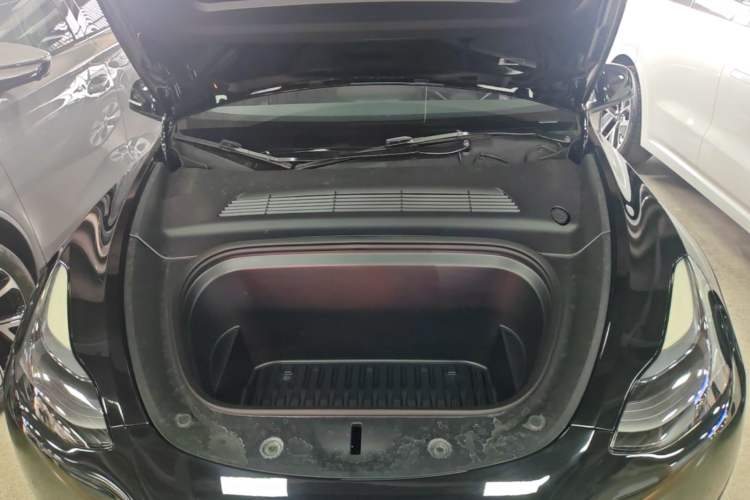Used Tesla Model Y 2022 Revised Version Rear-Wheel Drive Engine Bay