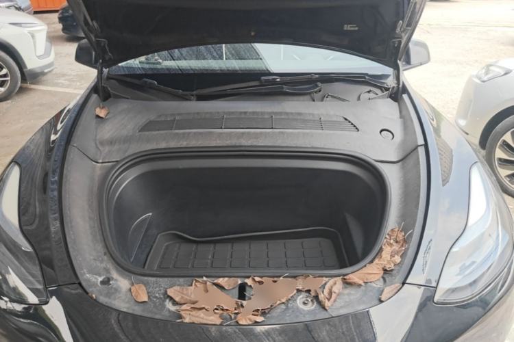 Used Tesla Model Y 2022 Long-Range All-Wheel-Drive Version Engine Bay