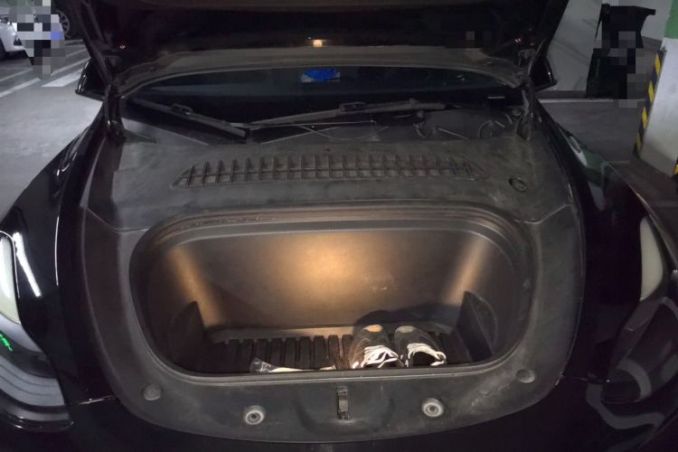 Used Tesla Model Y 2022 Rear-Wheel-Drive Version Engine Bay