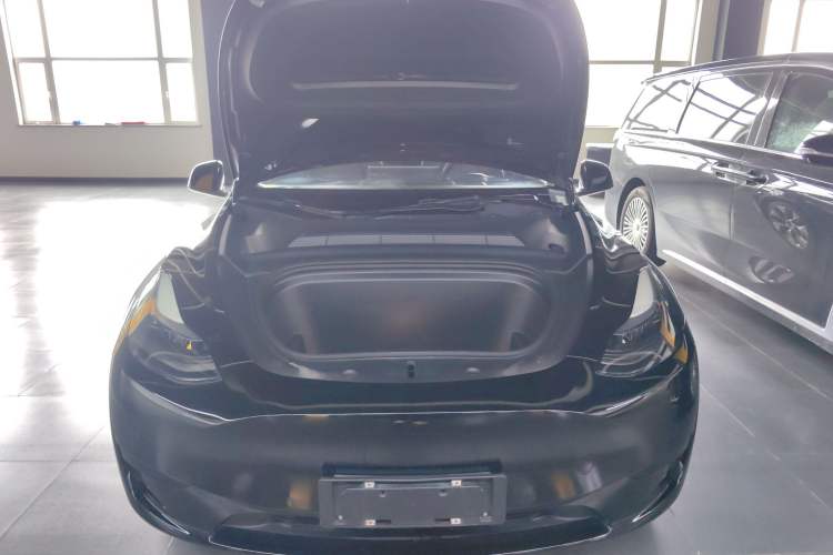 Used Tesla Model Y 2022 Rear-Wheel-Drive Version Engine Bay
