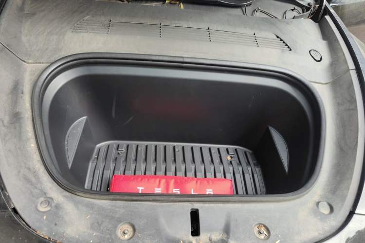 Used Tesla Model Y 2022 Revised Version Rear-Wheel Drive Engine Bay