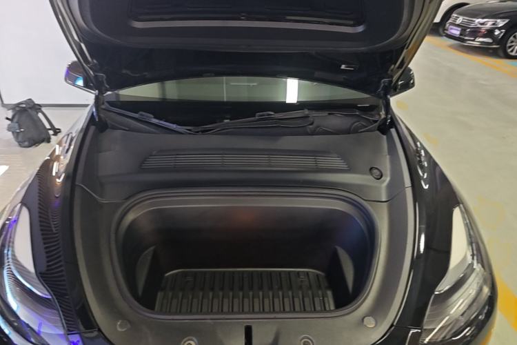 Used Tesla Model Y 2022 Rear-Wheel-Drive Version Engine Bay