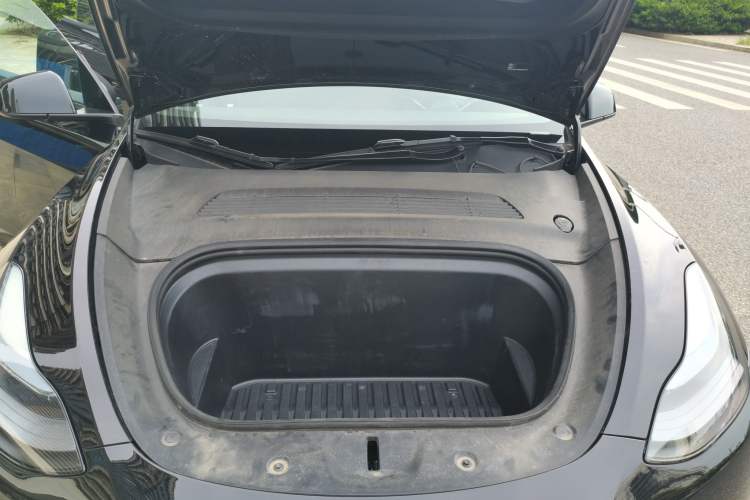 Used Tesla Model Y 2022 Revised Version Rear-Wheel Drive Engine Bay