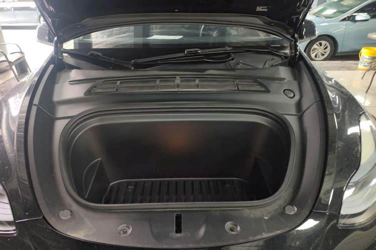 Used Tesla Model Y 2022 Revised Version Long-Range All-Wheel Drive Engine Bay